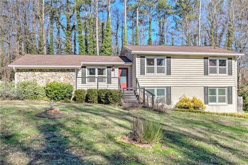 3290 Forest Creek Dr Sw, Marietta, GA, 30064-2440 | Card Image