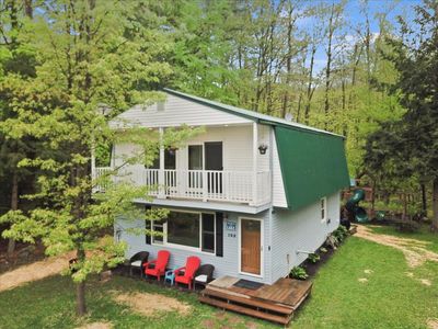 105 White Birch Drive, House other with 3 bedrooms, 1 bathrooms and null parking in Tinmouth VT | Image 1