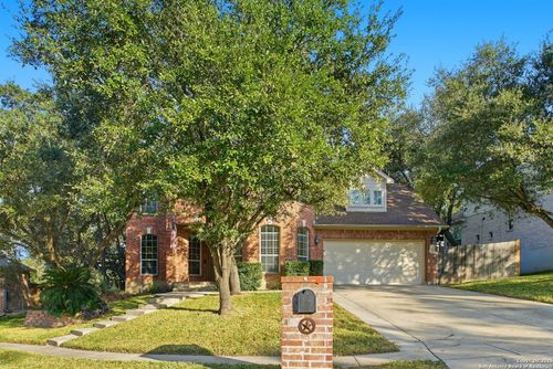 4226 Luckenbach Rd, San Antonio, TX, 78251-4306 | Card Image