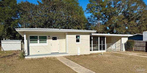130 Sikes Dr, Crestview, FL, 32539-3209 | Card Image