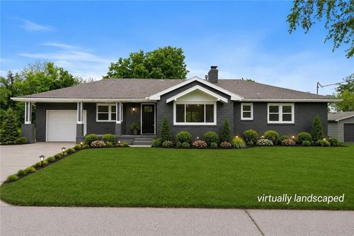112 W Kay St, Lansing, KS, 66043-1538 | Card Image