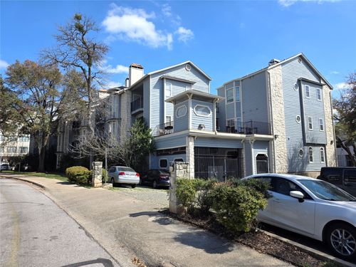 207-3111 Tom Green St, Austin, TX, 78705-3063 | Card Image