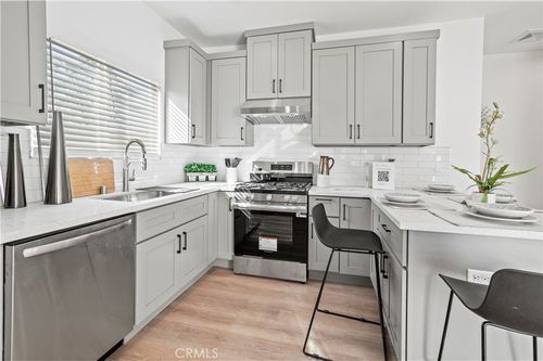 a-128 S Citrus Ave, Fullerton, CA, 92833-2716 | Card Image