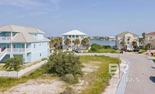 400 Gulfview Ln, Pensacola, FL, 32507-7838 | Card Image