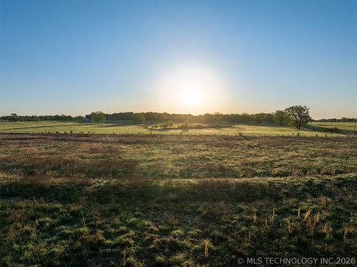 7 N 300 Rd, Okmulgee, OK, 74447 | Card Image