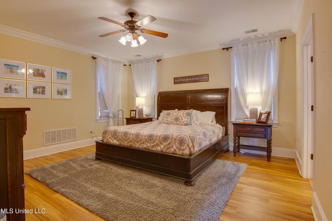 Master Bedroom | Image 15