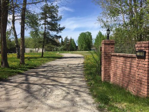 3358 Ravenshoe Rd, Georgina, ON, L0E3E9 | Card Image