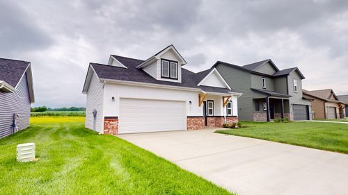 492 Ayden Ln, Clarksville, TN, 37042-2887 | Card Image