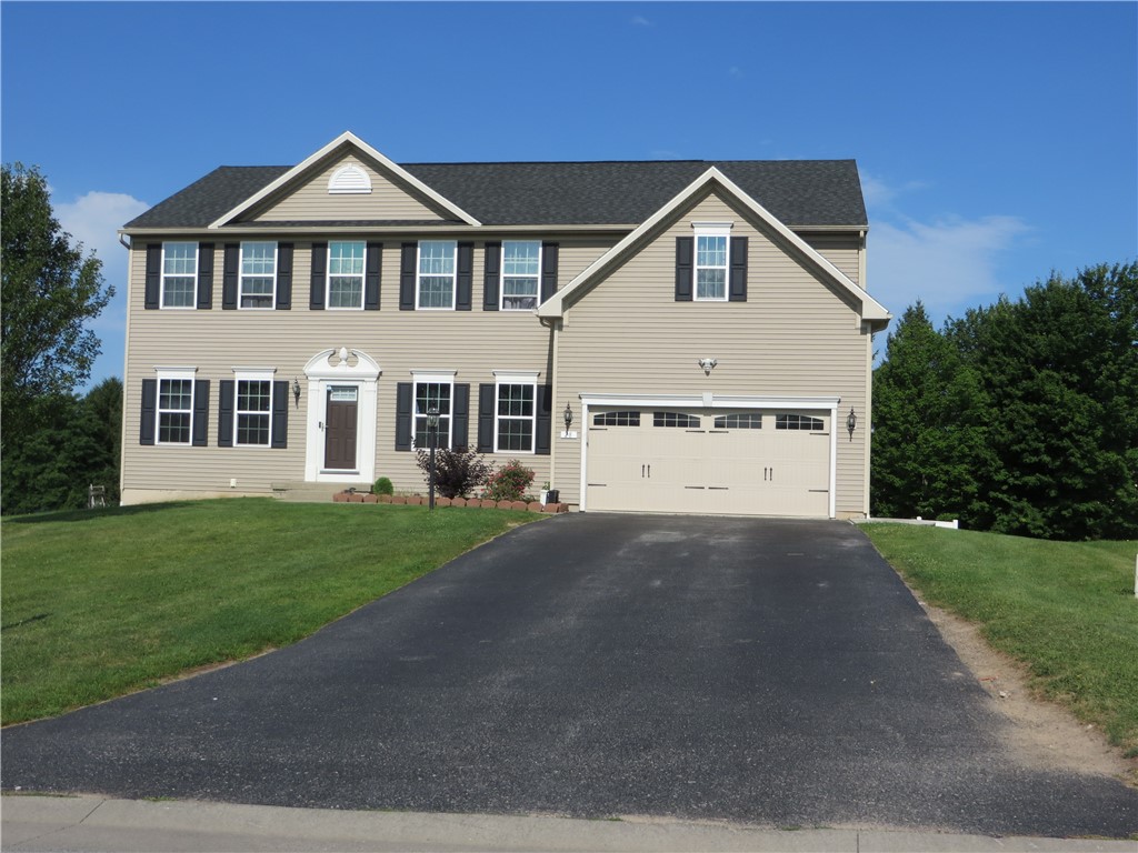 Elmcrest Rise , West Henrietta, NY 14586
