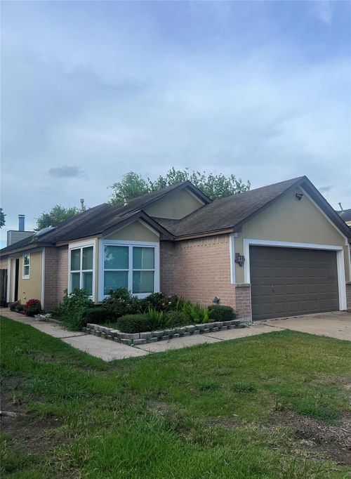 6018 Beaconridge Dr, Houston, TX, 77053-3475 | Card Image