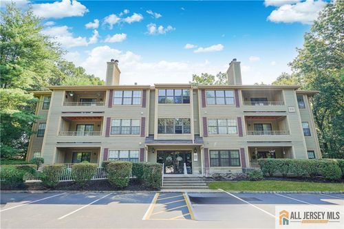 1410-1410 Stoneridge Cir, Helmetta, NJ, 08828-1140 | Card Image