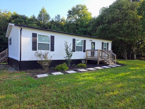 36 Nutmeg Ln, Penhook, VA, 24137 | Card Image