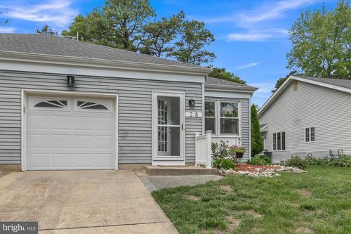 45-28 Sycamore Rd, Manahawkin, NJ, 08050-1541 | Card Image