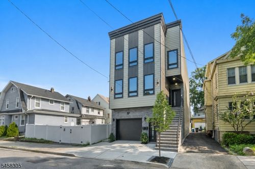 57 Eckert Ave, Newark, NJ, 07112-2101 | Card Image