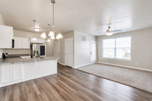203-3647 W 2280 N, Lehi, UT, 84048-4366 | Card Image