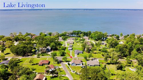 276 Resort Dr, Livingston, TX, 77351-5136 | Card Image