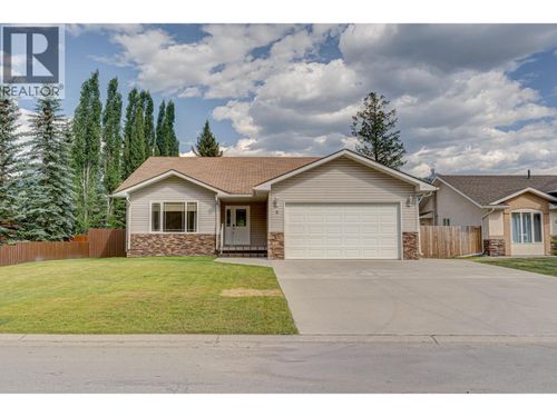 5 Caledonia Pl, Elkford, BC, V0B1H0 | Card Image