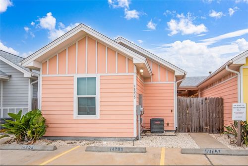 14205 Anegada Dr, Corpus Christi, TX, 78418-6116 | Card Image