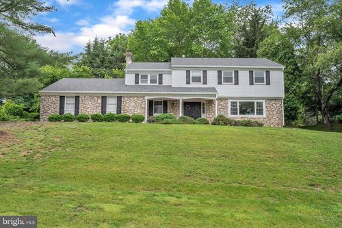 19 Mill Creek Rd, HOLLAND, PA, 18966-2028 | Card Image