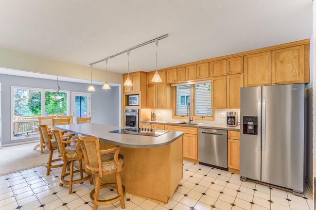 Kitchen | Image 8