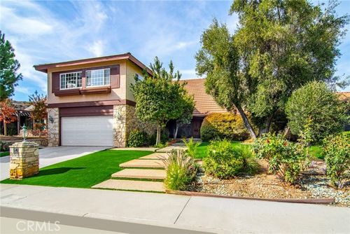  Greenbriar Drive, Tarzana, CA, 91356 | Card Image