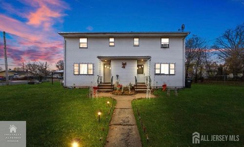 18 Millstone Rd, Somerset, NJ, 08873-3652 | Card Image