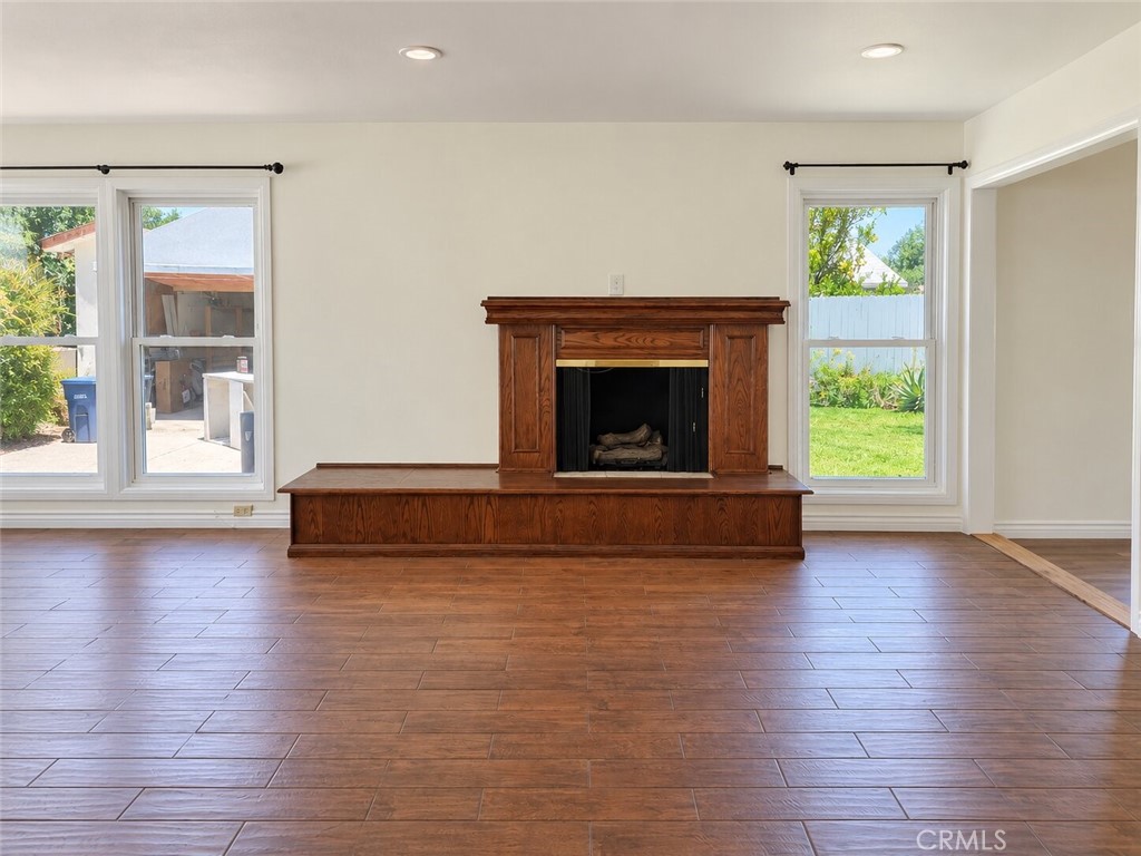 Residential Lease in Pasadena 3