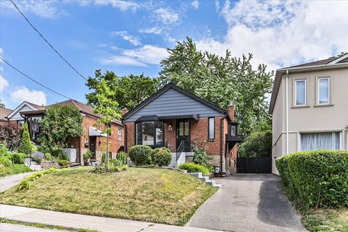 21 Galbraith Ave, East York, ON, M4B2B4 | Card Image