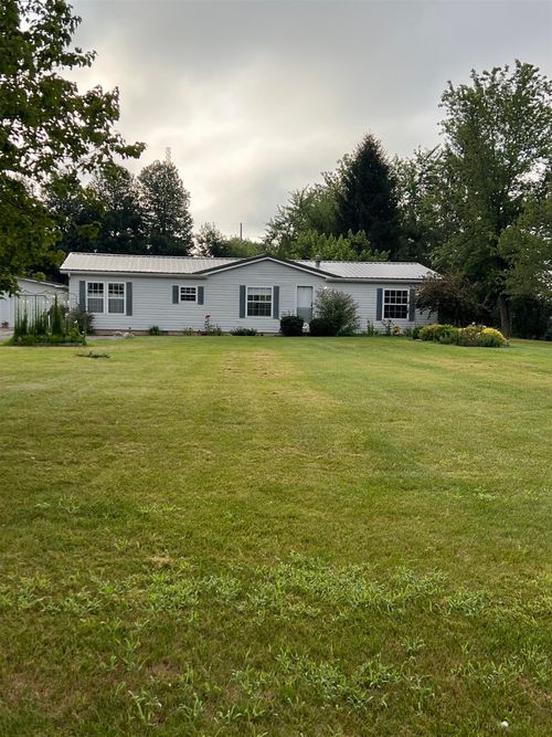 3990 S 109 W, Pleasant Lake, IN, 46779-9671 | Card Image