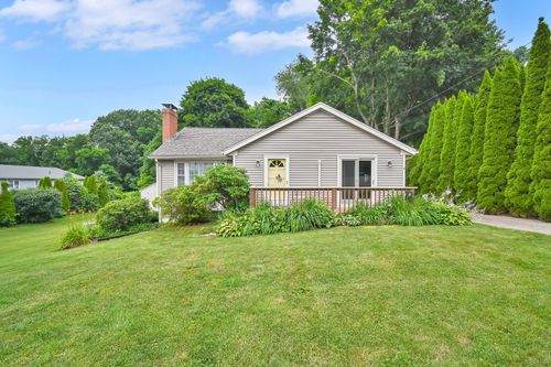 18 Nye St, Vernon, CT, 06066-3402 | Card Image