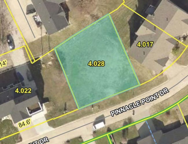 1828 Pinnacle Pt, Condo with 3 bedrooms, 2 bathrooms and null parking in HOLTS SUMMIT MO | Image 37