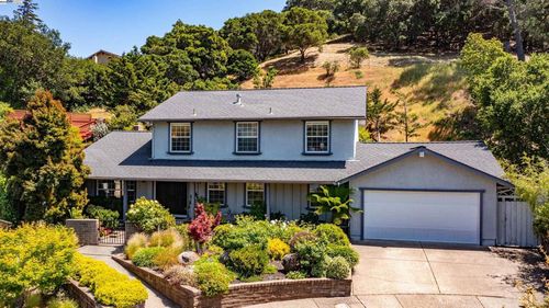 11 Oak Tree Ct, San Rafael, CA, 94903-1721 | Card Image