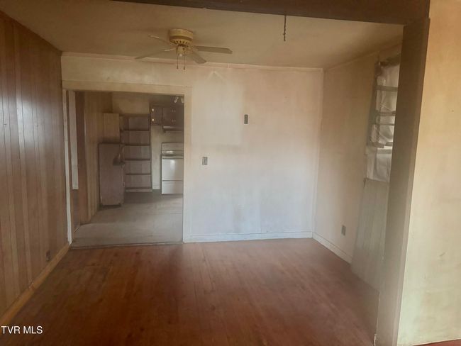 138 Berry Ridge Rd, House other with 2 bedrooms, 1 bathrooms and null parking in Jonesborough TN | Image 5