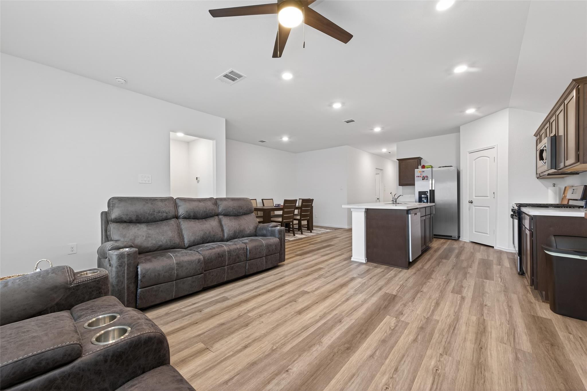 Residential in Splendora 5