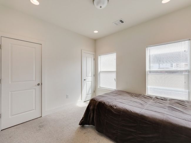 33 - 1109 Euphoria Bnd, Condo with 3 bedrooms, 3 bathrooms and 1 parking in Austin TX | Image 14