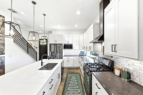 a-6202 Hickman Ave, Austin, TX, 78723-1917 | Card Image