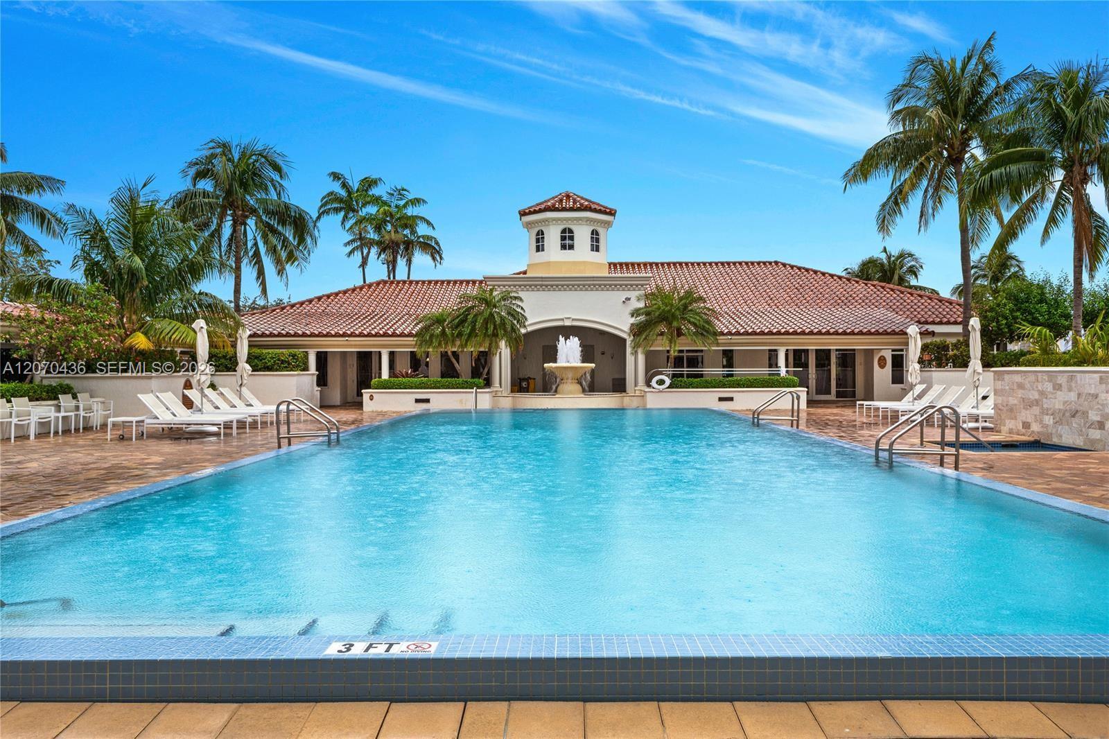 Residential in Aventura 3