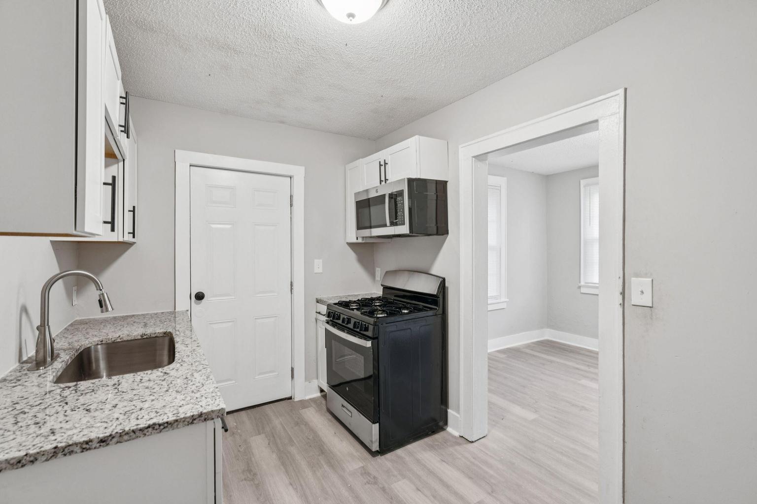 Residential in North Charleston 4