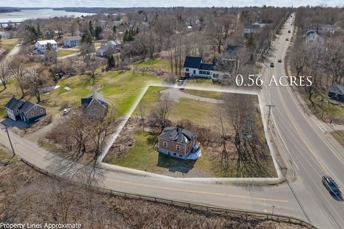 76 Fish Street, Thomaston, ME, 04861 | Card Image