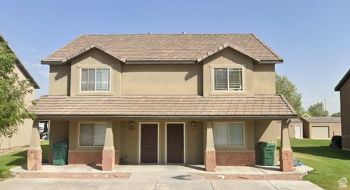 672 N 100 W, Vernal, UT, 84078-3642 | Card Image