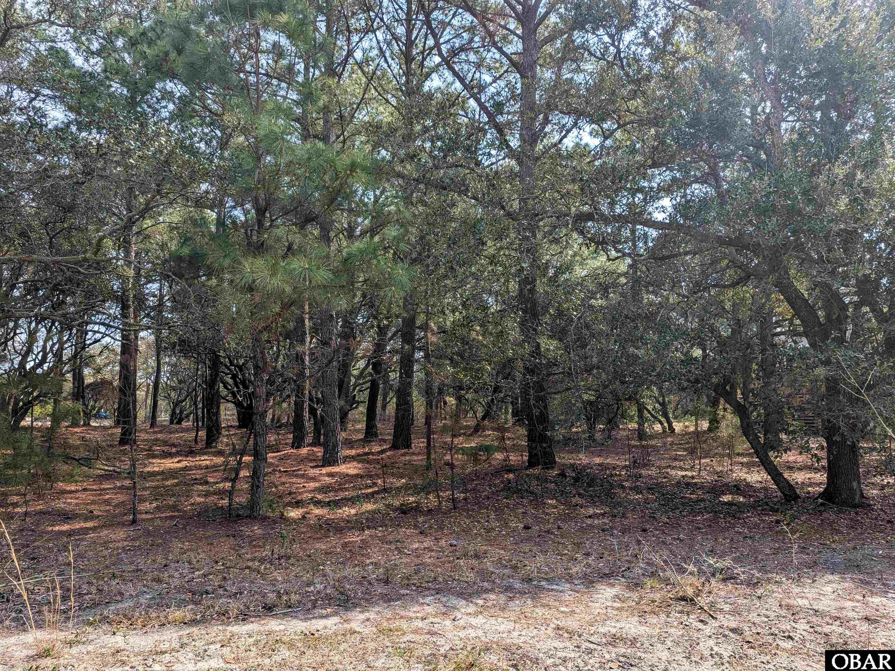Land in Corolla 2