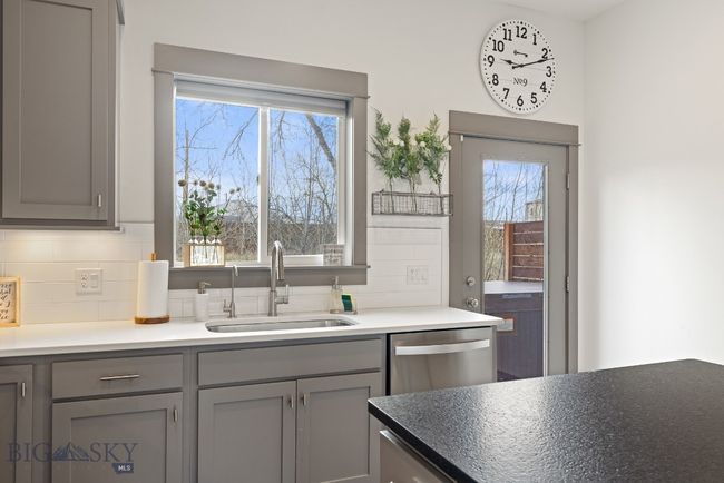 44 Flat Car Ct, Condo with 3 bedrooms, 3 bathrooms and null parking in Bozeman MT | Image 20