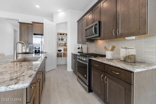 7501 W Janusia Ln, Marana, AZ, 85658-0165 | Card Image
