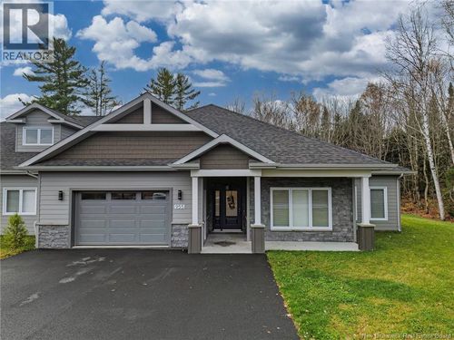 955 Main Rue, Grand-Sault/Grand Falls, NB, E3Z2X1 | Card Image