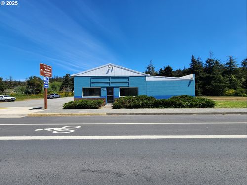 1738 Oregon St, Port Orford, OR, 97465-8734 | Card Image