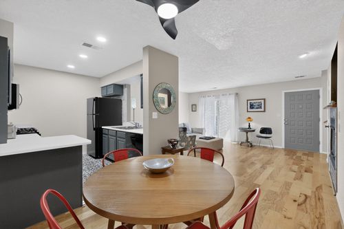 apt-402-4701 Morris St Ne, Albuquerque, NM, 87111-7713 | Card Image