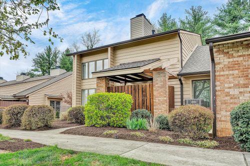 209-209 Windward Dr Sw, Roanoke, VA, 24018-0714 | Card Image