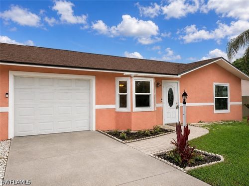 2049 50th St Sw, NAPLES, FL, 34116-5752 | Card Image