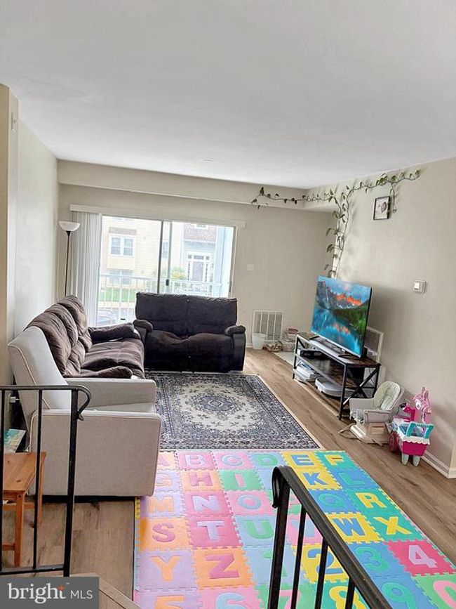 APT-2 - 31 Pickering Ct, Condo with 2 bedrooms, 2 bathrooms and null parking in GERMANTOWN MD | Image 4