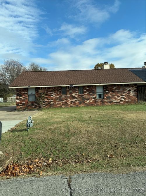 b-1401 E 55th St, Tulsa, OK, 74105-6911 | Card Image